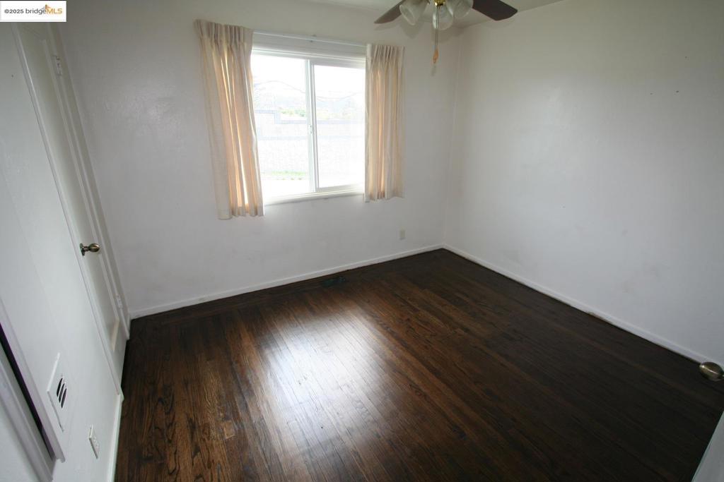 5312 Sacramento Ave Property Photo 23