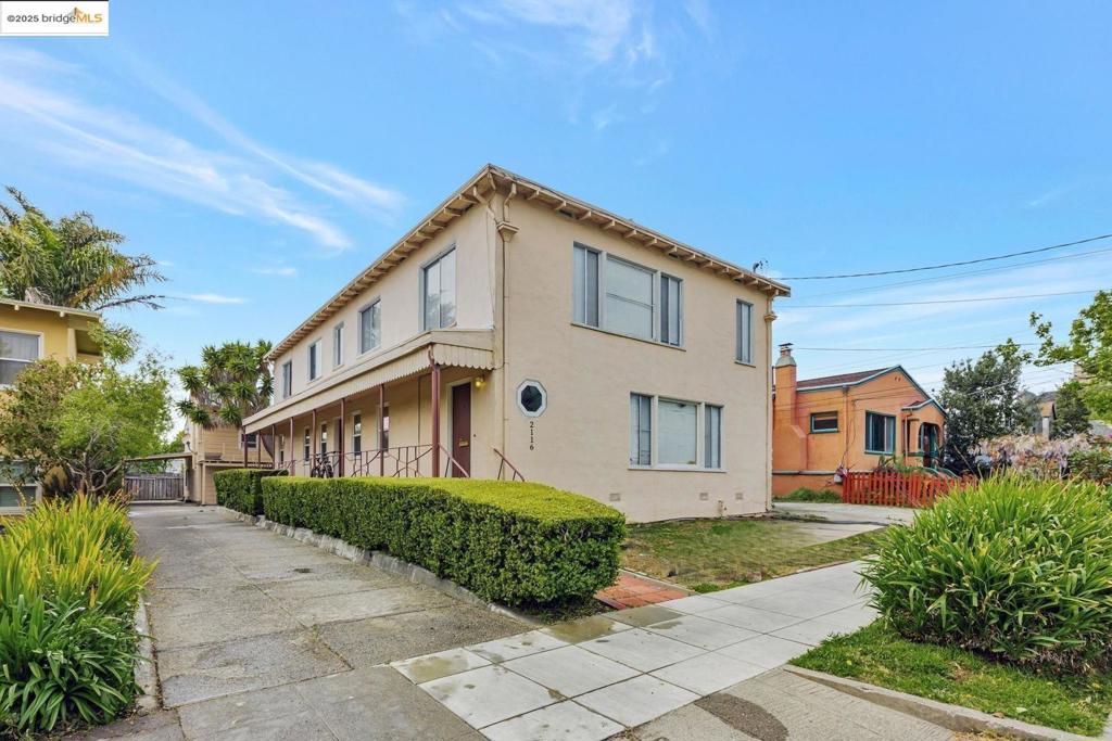 2118 California Property Photo 1