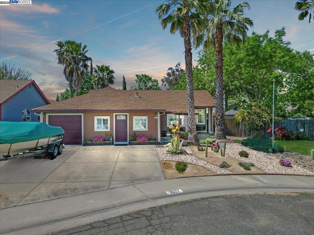 7677 Copper Cove Pl Property Photo