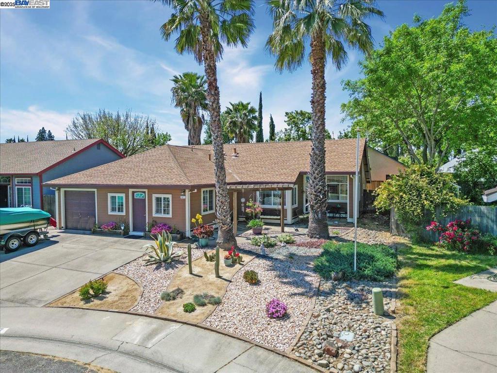 7677 Copper Cove Pl Property Photo 1