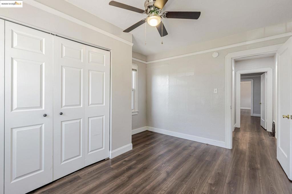 1112 W 6th St Property Photo 21