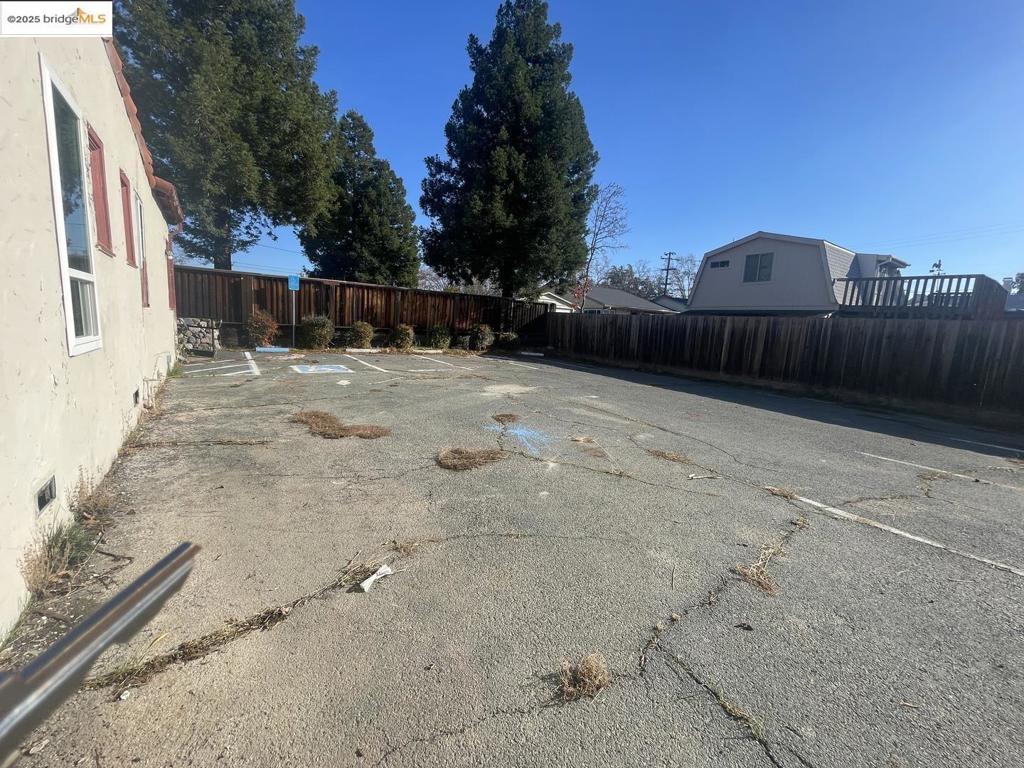 2890 Concord Blvd Property Photo 47