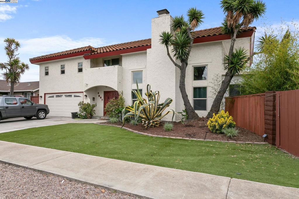 5807 Santa Teresa Rd Property Photo 1