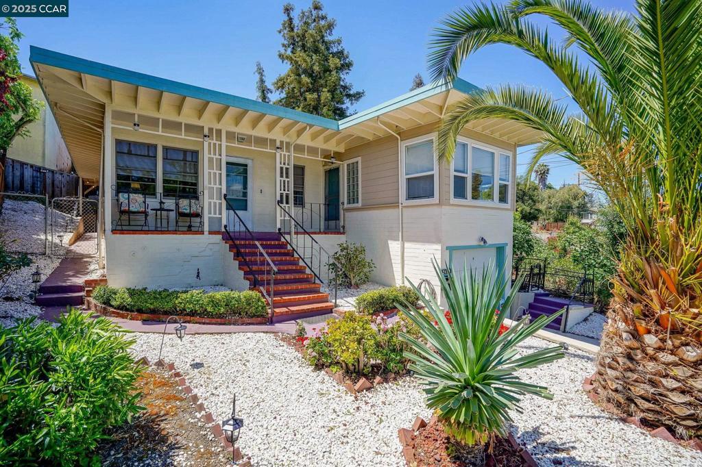 2450 Bella Vista Ave Property Photo