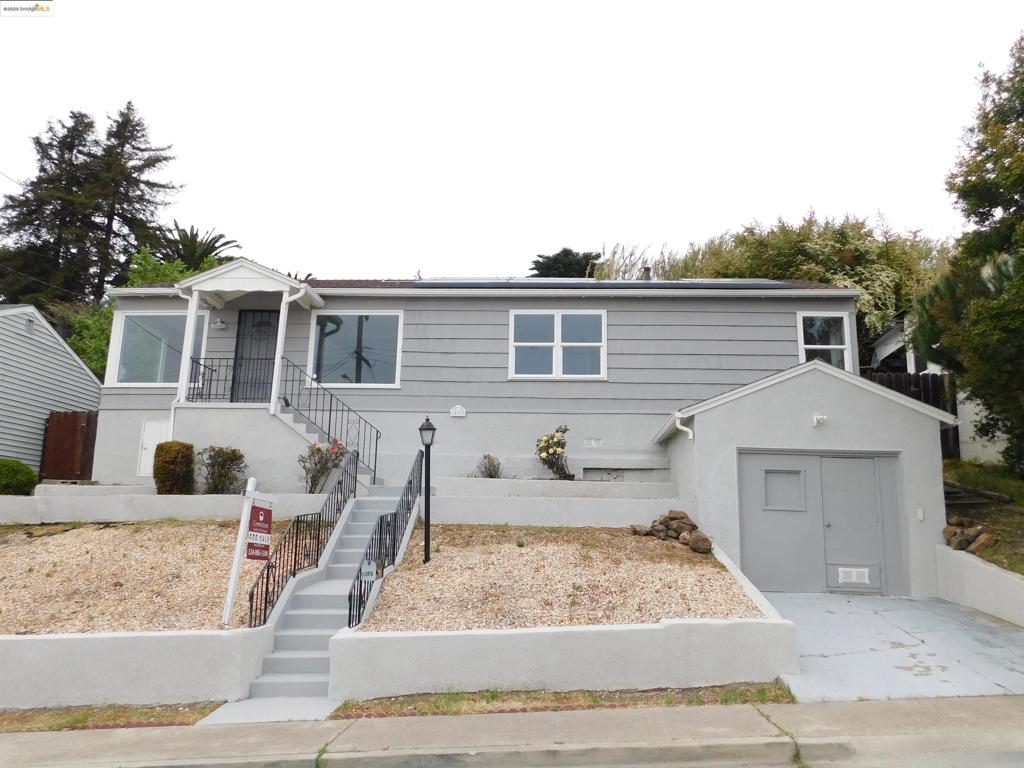 15976 Carolyn St Property Photo 1