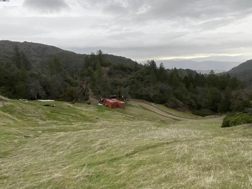 53700 Iron Creek Road Property Photo 9
