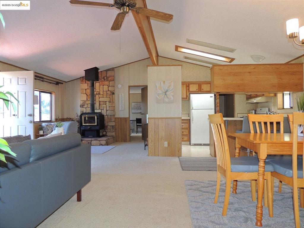22690 Prospect Heights Property Photo 26