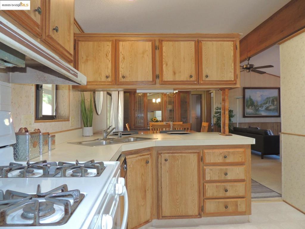 22690 Prospect Heights Property Photo 30