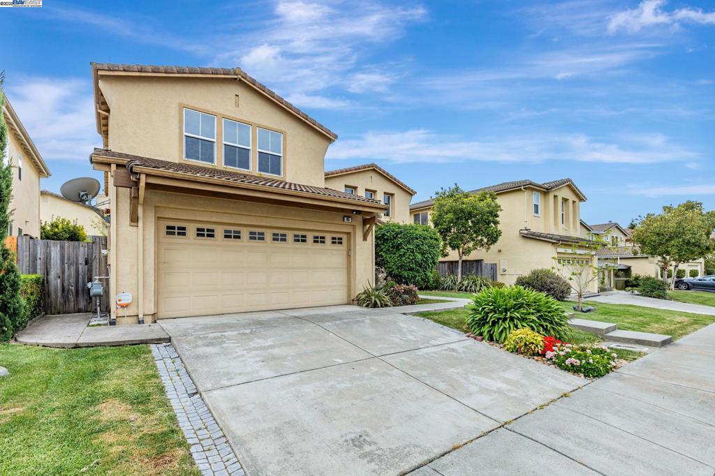 85 Via Pescara Property Photo