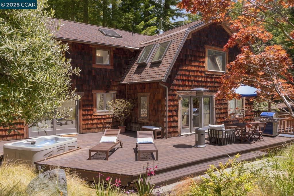 28581 Navarro Ridge Road Property Photo 1