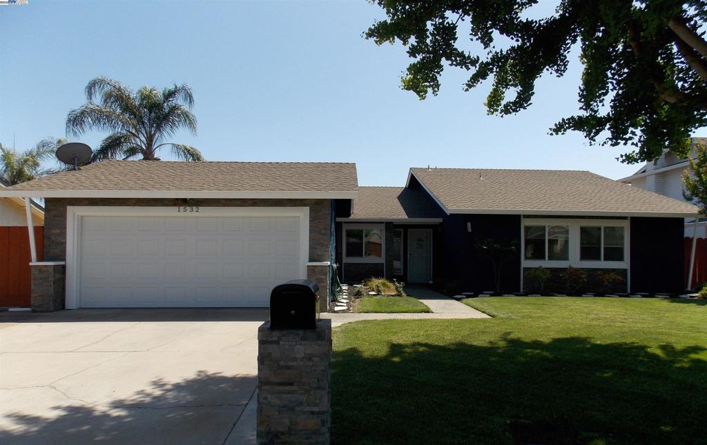 1532 Mable Ave Property Photo 1