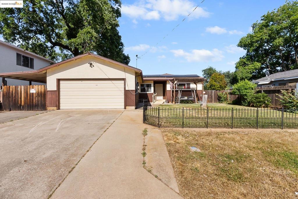 518 Nuner Dr Property Photo 1