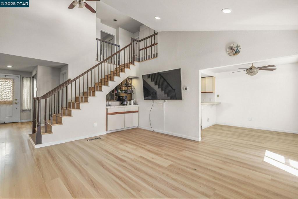 7896 Gate Way Property Photo 6