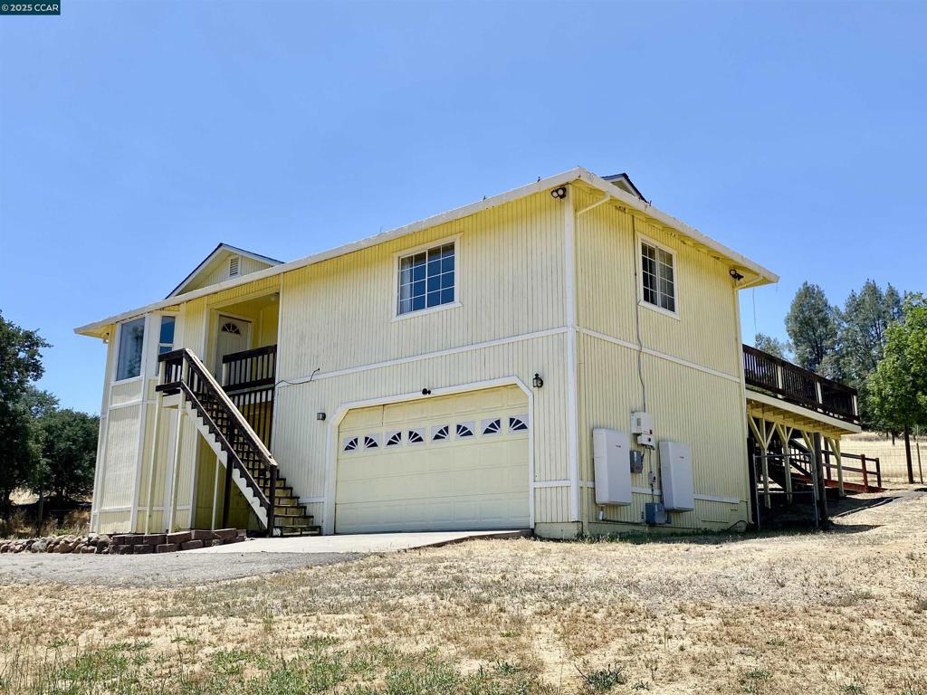 2707 River View Rd Property Photo 1