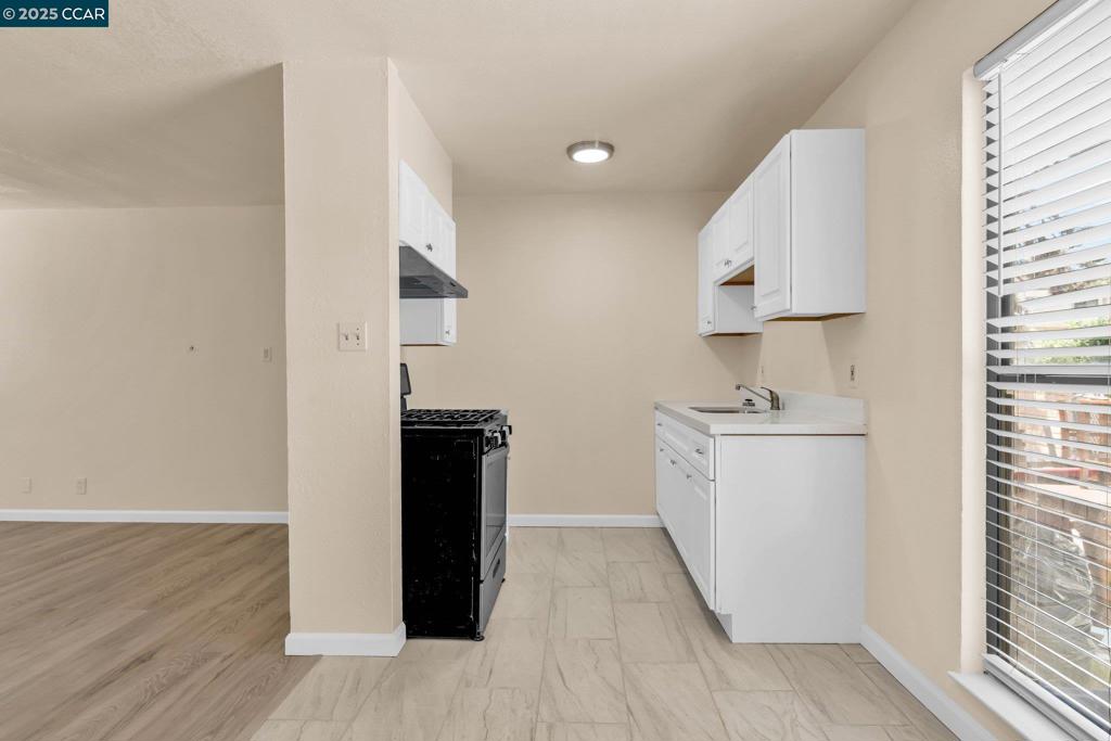 14726 San Pablo Ave Property Photo 12