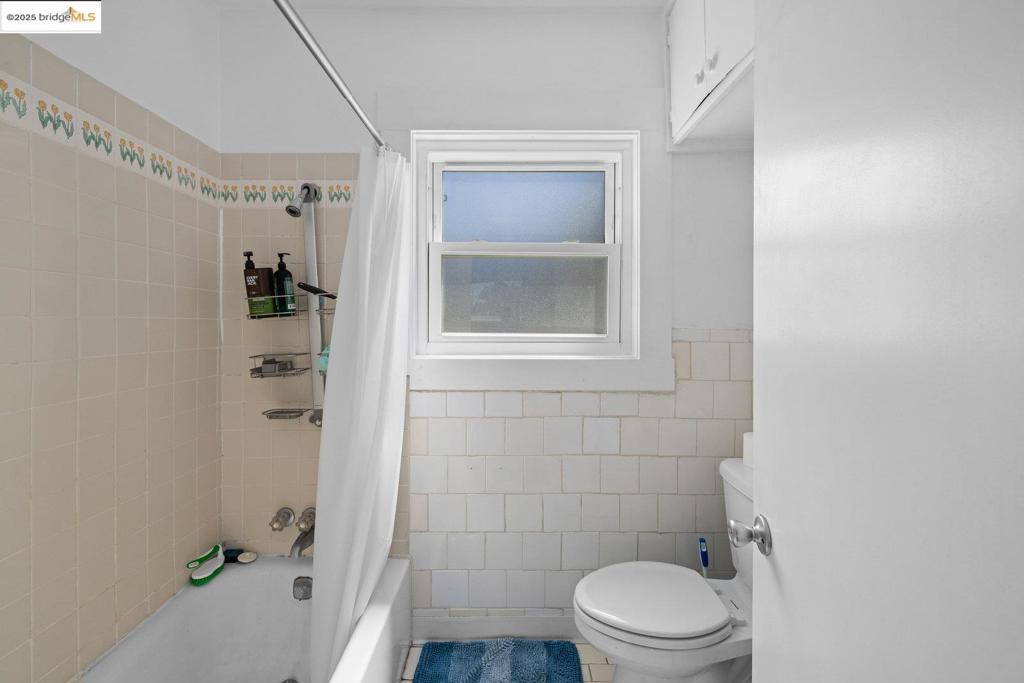 2903 Sacramento St Property Photo 18
