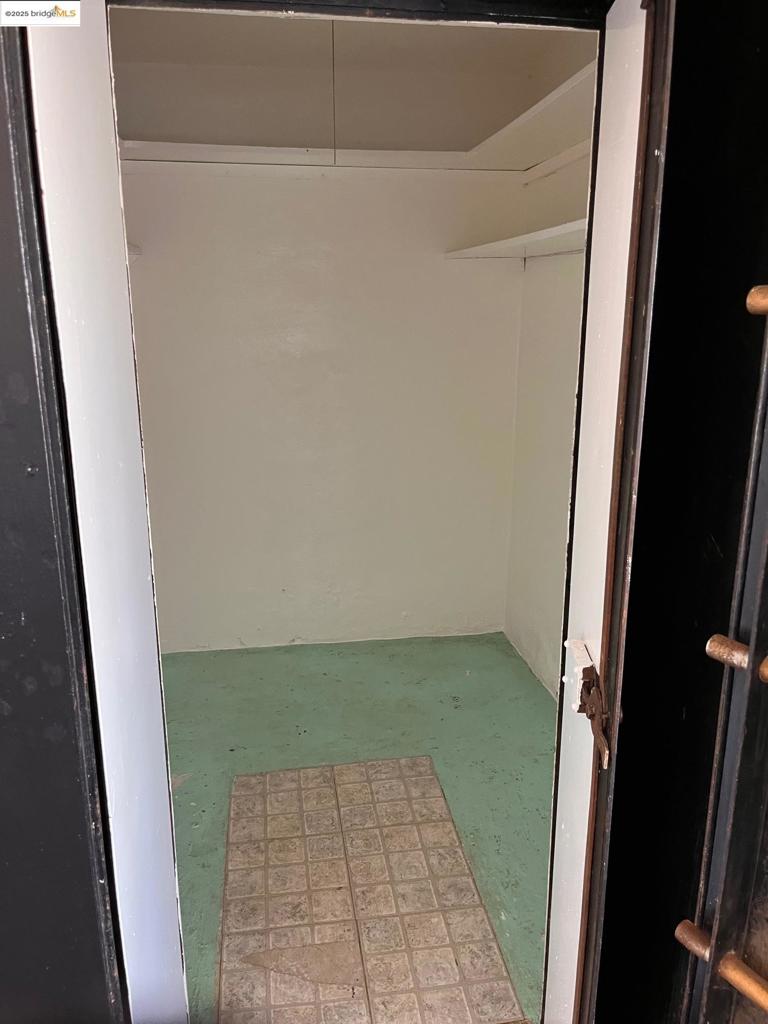 615 Indiana Ave Property Photo 11