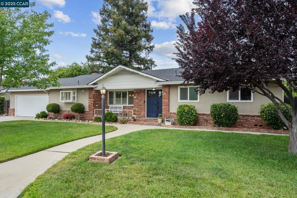 3105 Mason Way Property Photo 1