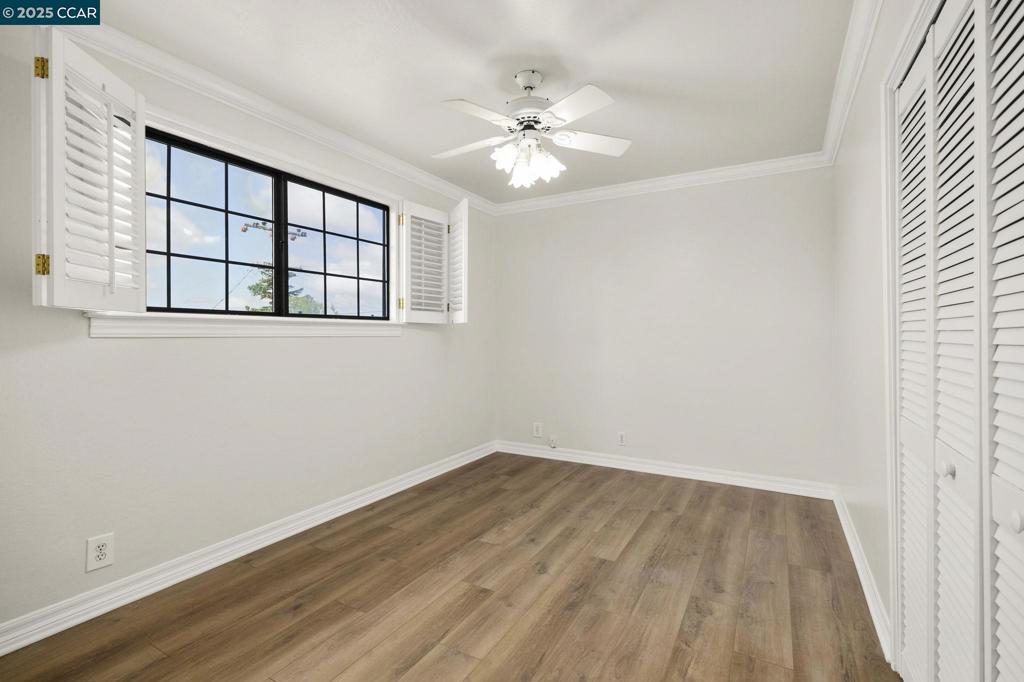 5243 Rahlves Property Photo 19