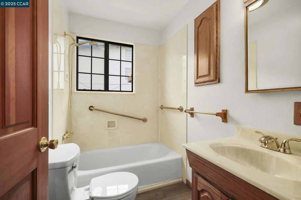 5243 Rahlves Property Photo 21