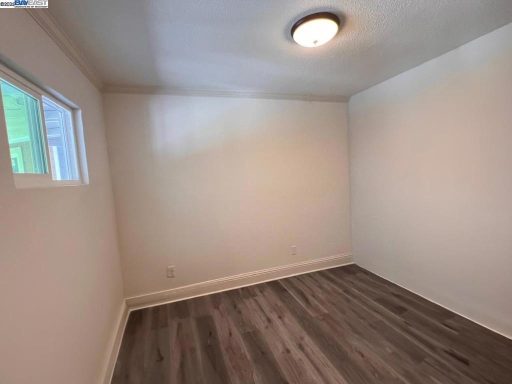 2748 Eastgate Ave Property Photo 12