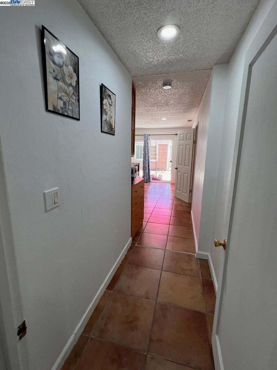 2748 Eastgate Ave Property Photo 15