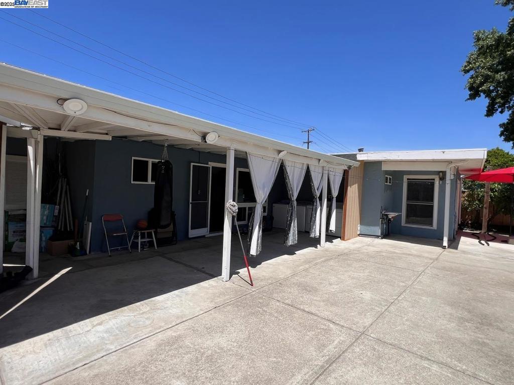 2748 Eastgate Ave Property Photo 22