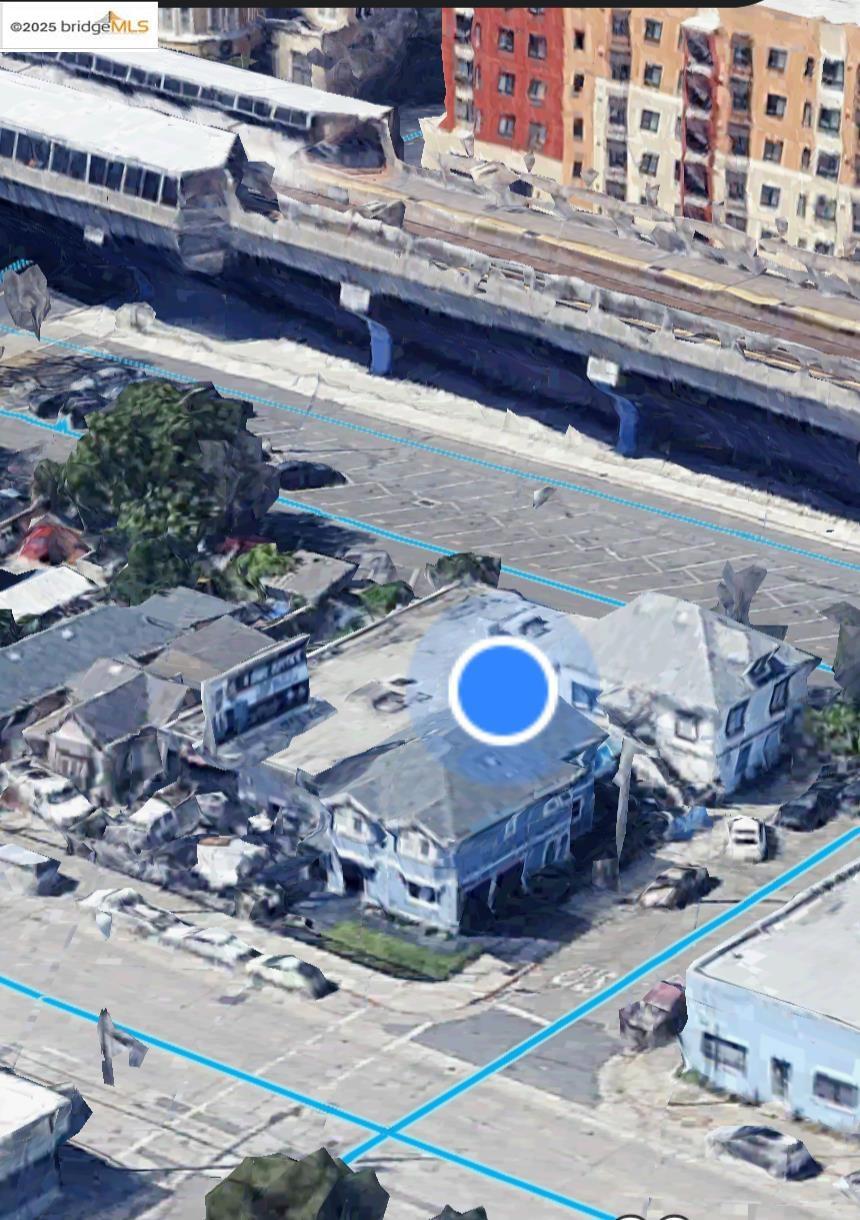 3532 San Leandro St Property Photo 1