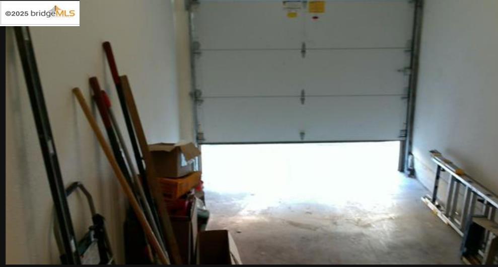 3532 San Leandro St Property Photo 10