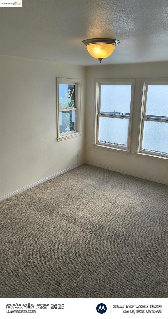 3532 San Leandro St Property Photo 19