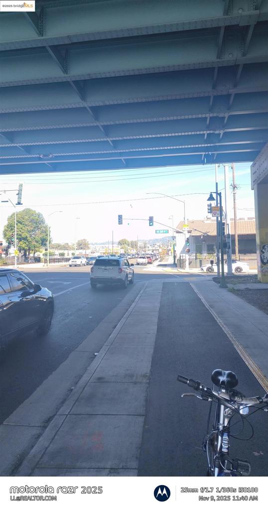 3532 San Leandro St Property Photo 32