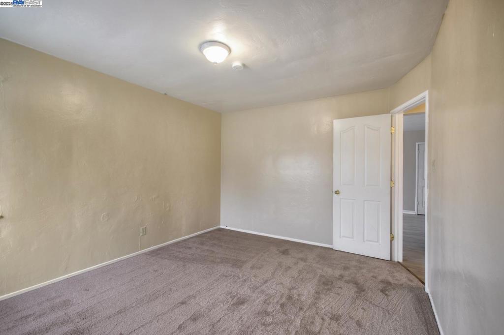 7448 Lockwood St Property Photo 24