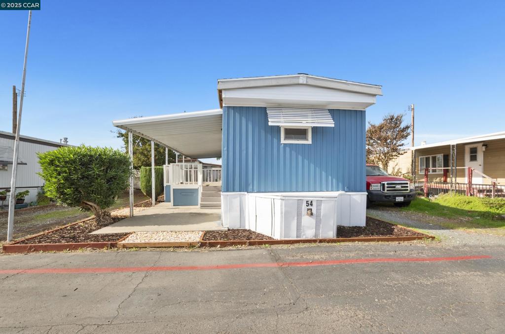 4400 Gateway Road Spc. 54 Property Photo 3