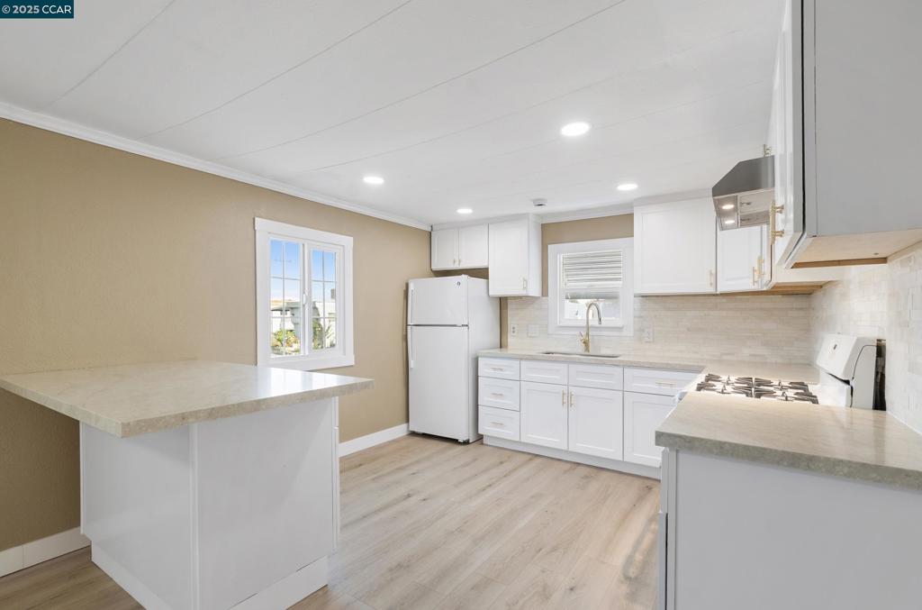 4400 Gateway Road Spc. 54 Property Photo 11