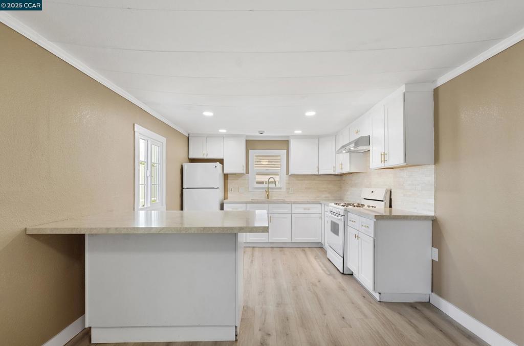 4400 Gateway Road Spc. 54 Property Photo 12