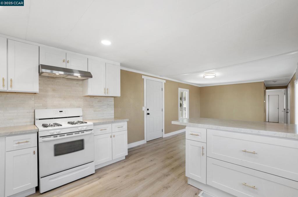 4400 Gateway Road Spc. 54 Property Photo 14