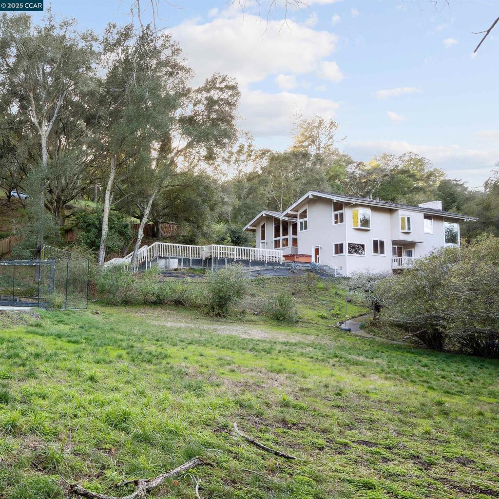 35 Tiger Tail Court Property Photo