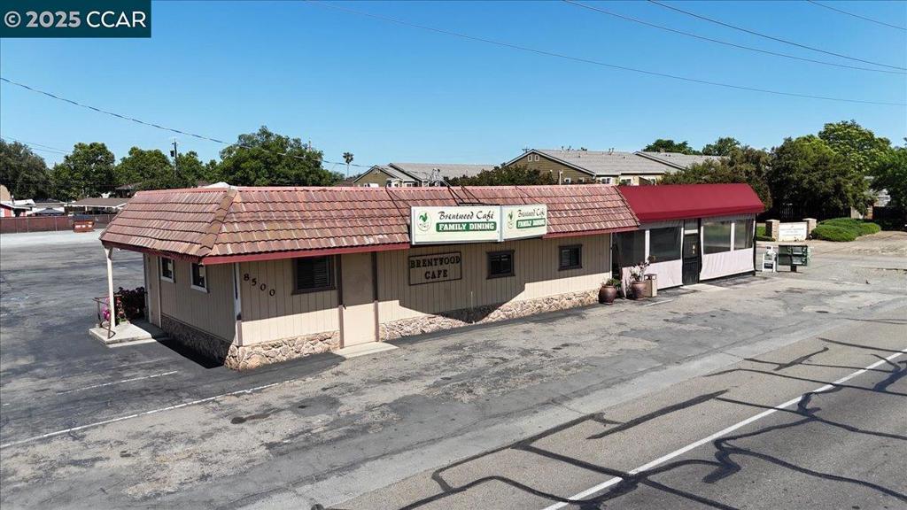 8500 Brentwood Blvd Property Photo 4
