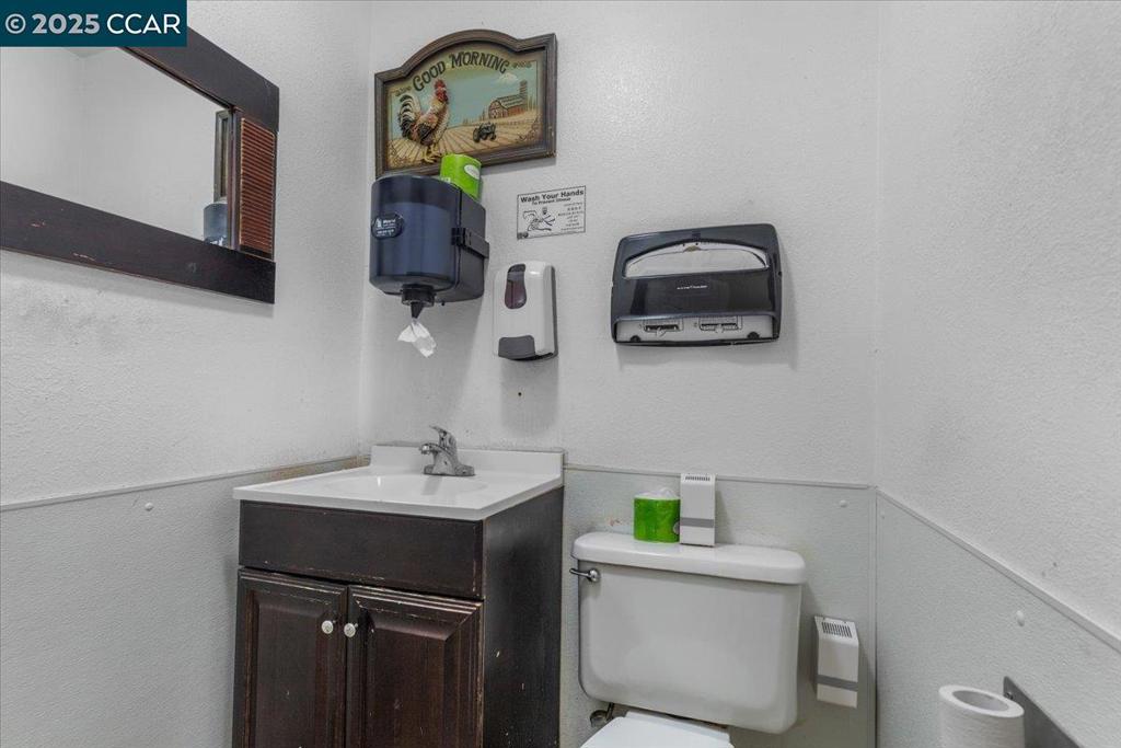 8500 Brentwood Blvd Property Photo 42
