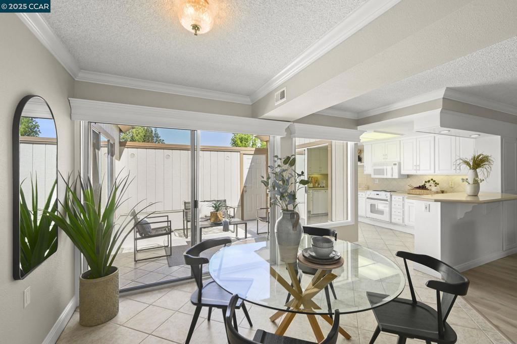 2516 Tice Creek Dr #2 Property Photo 4