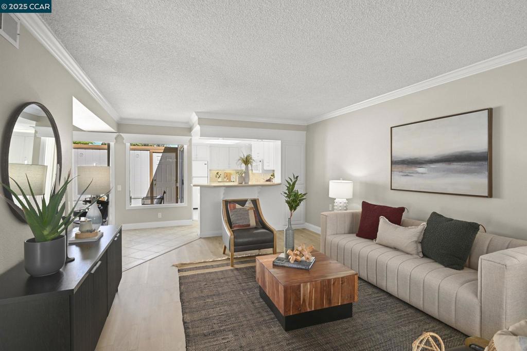 2516 Tice Creek Dr #2 Property Photo 9