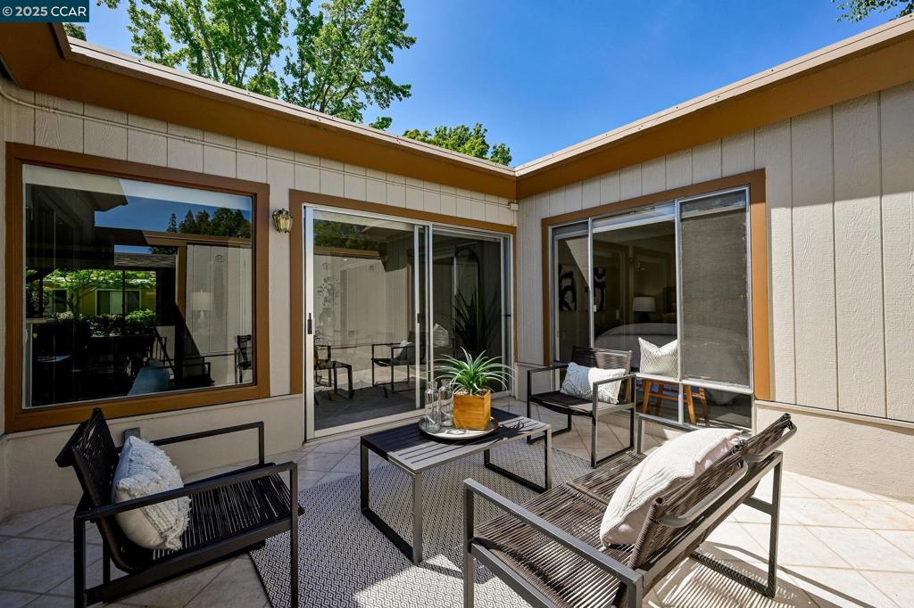 2516 Tice Creek Dr #2 Property Photo 15