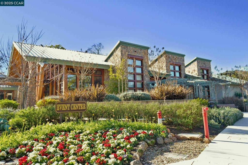 2516 Tice Creek Dr #2 Property Photo 29