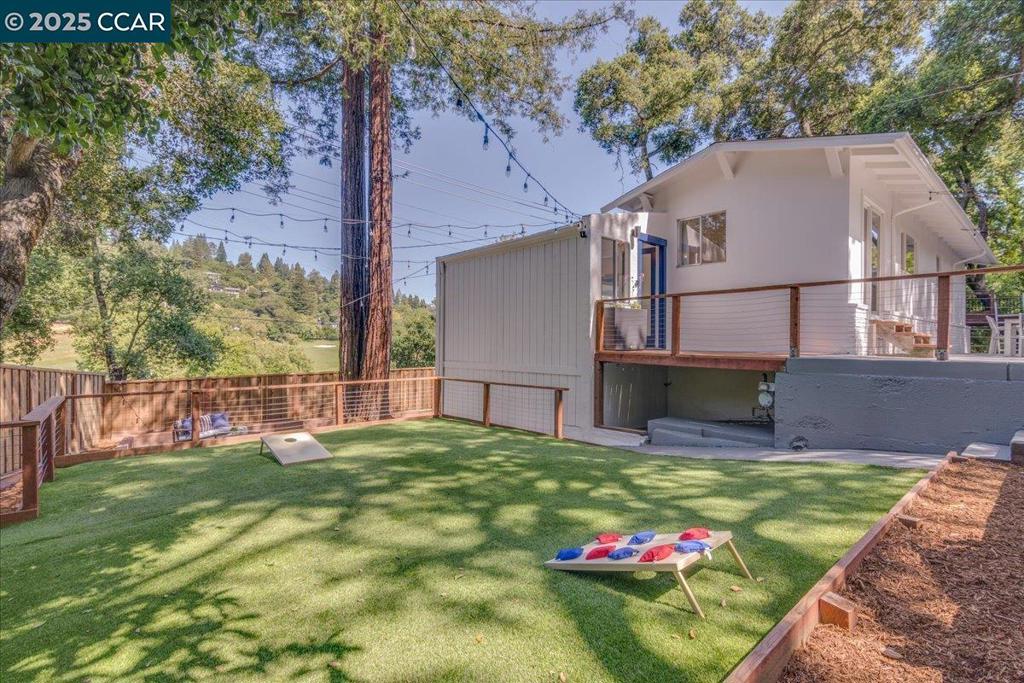 10 El Toyonal Property Photo