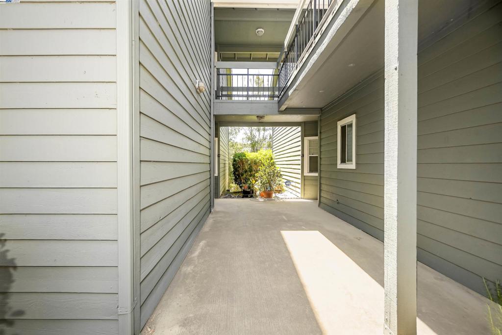 7750 Canyon Meadow Cir A Property Photo 5