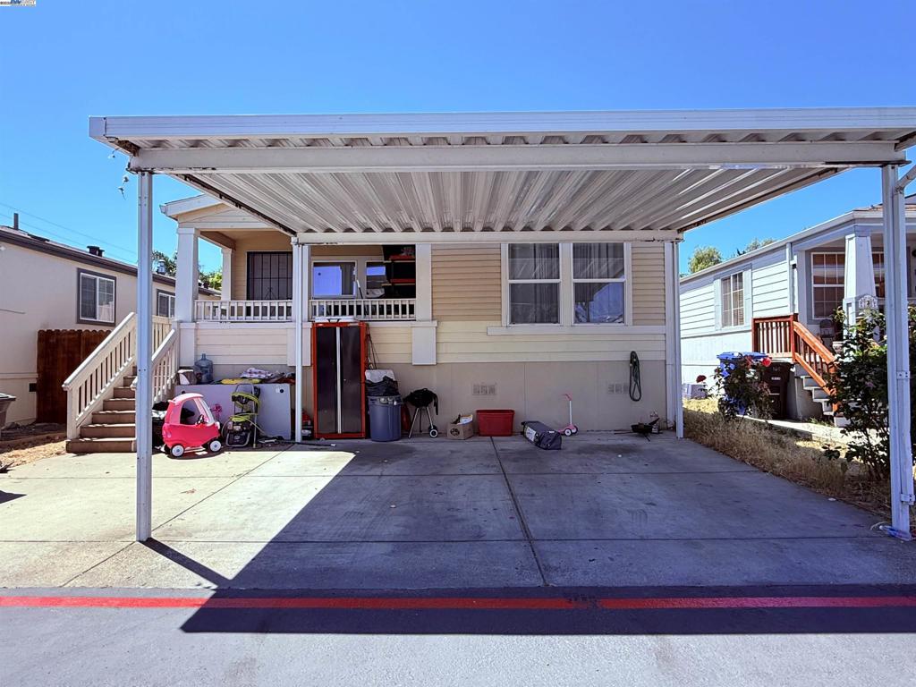55 Pacifica Property Photo 1
