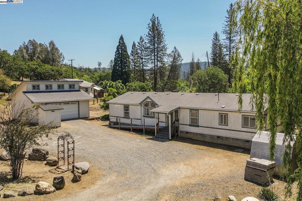 31 Rocky Road Property Photo 1