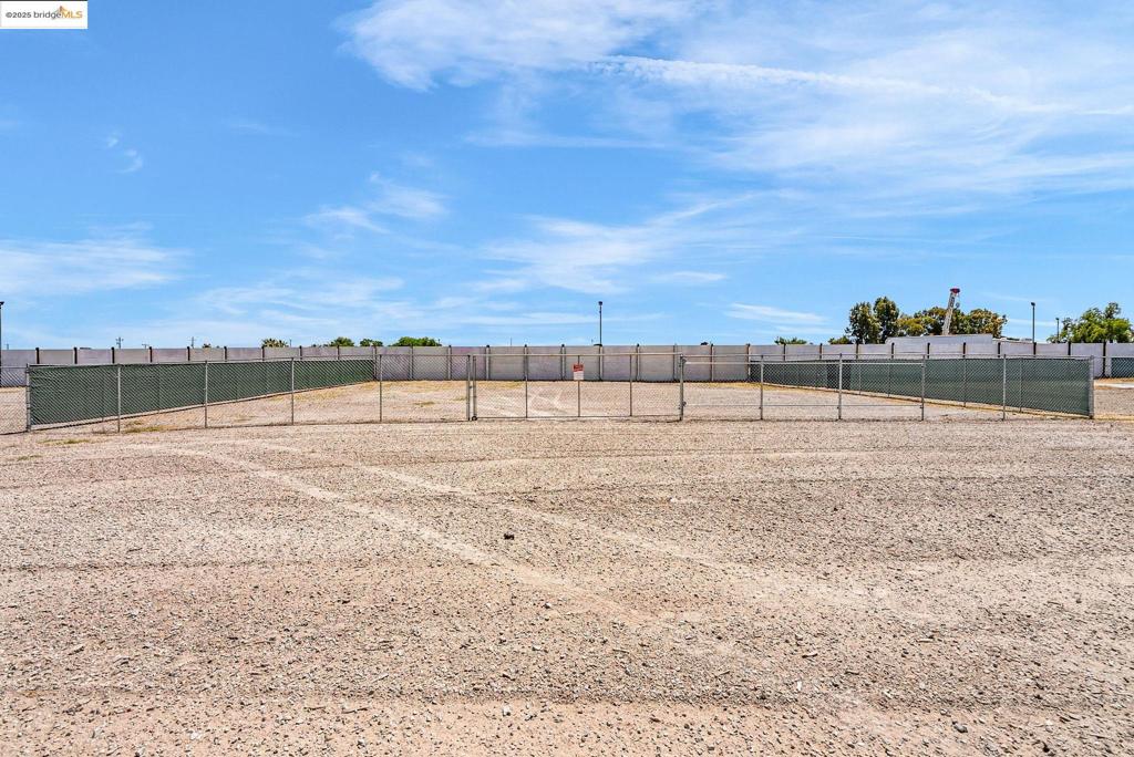 6181 Brentwood Blvd #b,c,d Property Photo 22