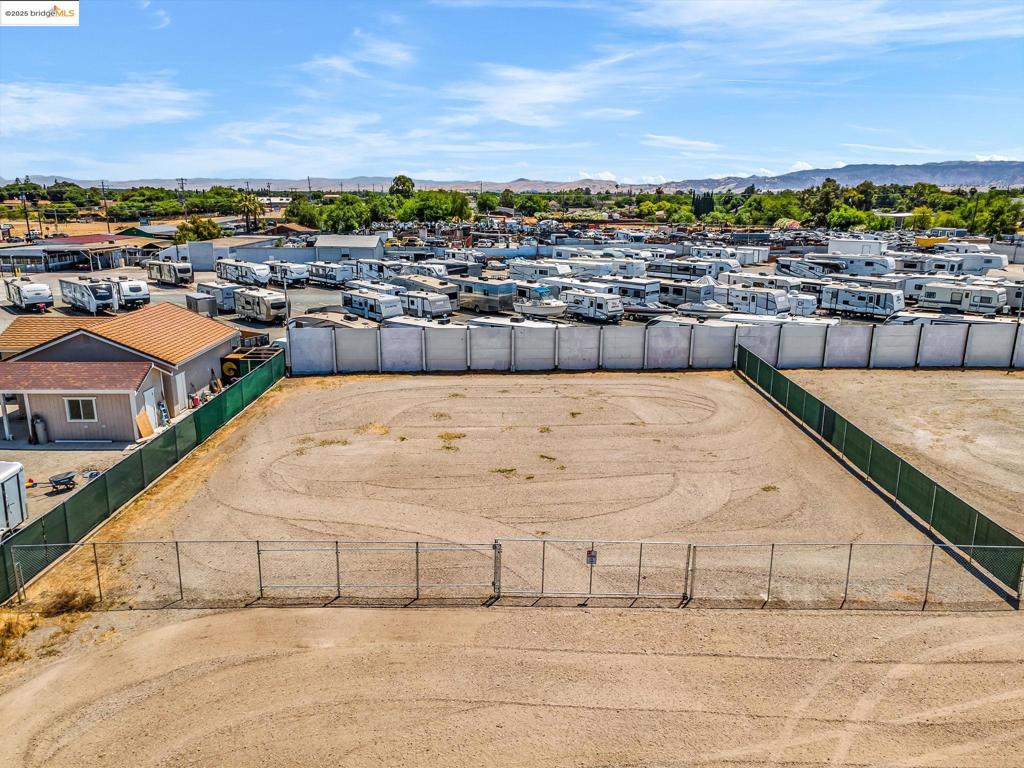 6181 Brentwood Blvd #b,c,d Property Photo 40