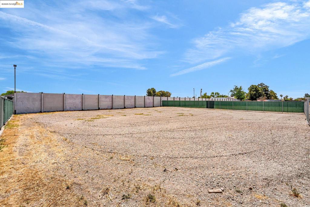 6181 Brentwood Blvd #b,c,d Property Photo 42